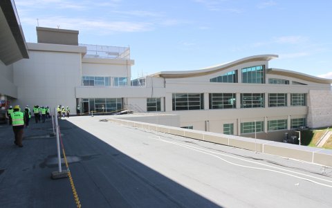 Mirador. Como parte de la intervención, las salas contarán con una terraza que permitirá apreciar el paisaje.