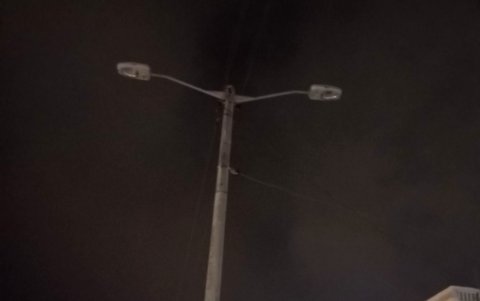 Algunas luminarias no funcionan en diversas vías del cantón costero.