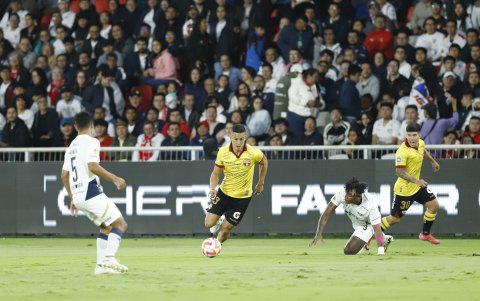 Barcelona SC busca recortar distancia con el líder Independiente del Valle.