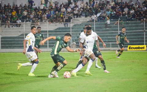 Ángel Mena comandará el ataque de Orense.