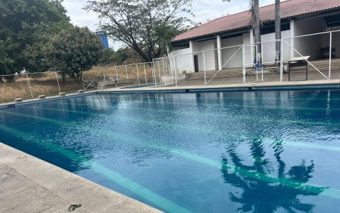 La piscina del complejo del Hospital Universitario de Guayaquil fue renovada recientemente