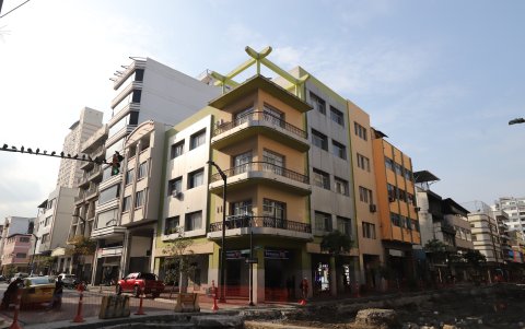 Las edificaciones empiezan a ser más verticales.