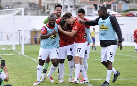 Leones del Norte lucha por ascender por primera vez a la Serie A.