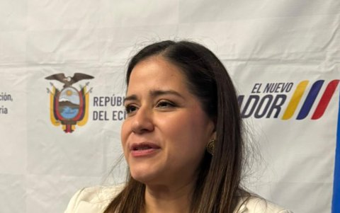 Alexandra Villavicencio de Difare afirmó que el reconocimiento refuerza el compromiso con la calidad y la trazabilidad de los medicamentos.