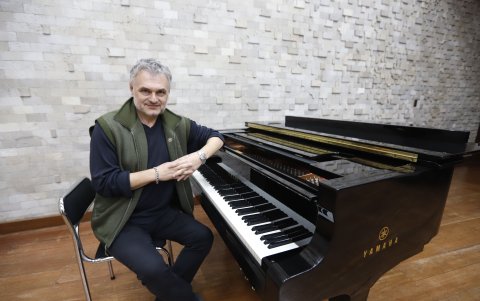 El jueves 23, y el viernes 24 y sábado 25 de octubre, David dirigirá la cantata Carmina Burana en la Casa de la Música.