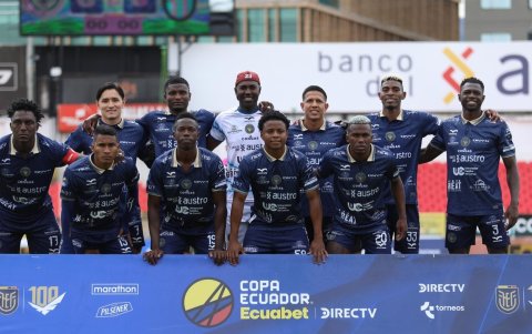 La plantilla semifinalista del Cuenca Juniors en la Copa Ecuador 2025.
