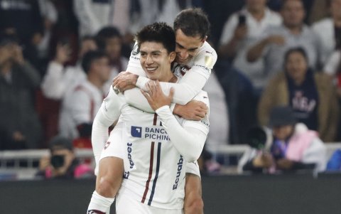 La celebración del doblete de Gabriel Villamil ante Palmeiras.
