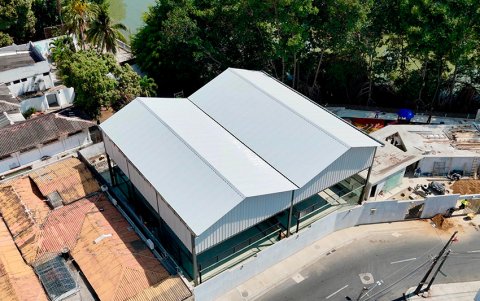 La antigua casa embrujada de Urdesa ahora es un pequeño complejo deportivo.