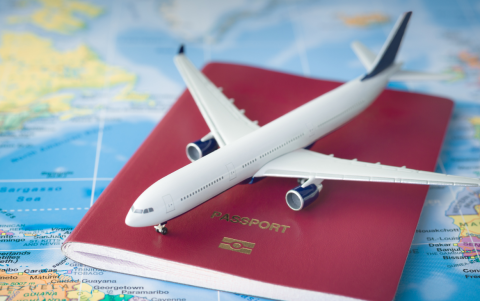 Referencial. Viajar con un menor de edad no es tan complicado si presentas la documentación necesaria.