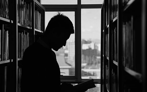 La iniciativa ofrece una pasantía presencial en inglés, con duración de seis meses, entre el 1 de marzo y el 31 de agosto de 2026.