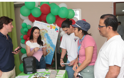 Carlos Guzmán, Andrea Urosa, Eduardo Zambrano, Mónica Spandre y Fernando Figueroa.