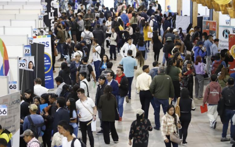 En la Feria del Empleo en Quito habrá gran cantidad de jóvenes, con títulos de tercer nivel; también despedidos del servicio público.