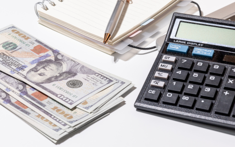 Referencial. Aprende a calcular el décimo tercer sueldo.