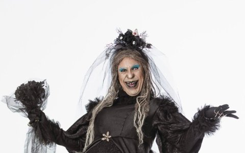 En la obra Clotilde y Matilde.