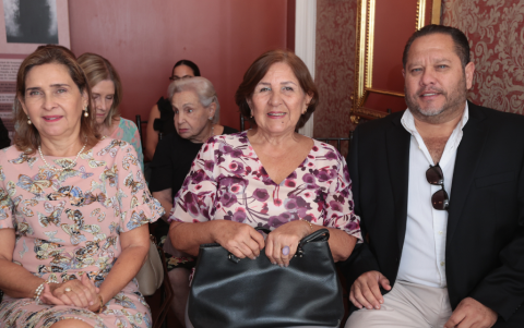 Gabriela Cárdenas de Trujillo, María Luisa Andrade e Ignacio Andrade.