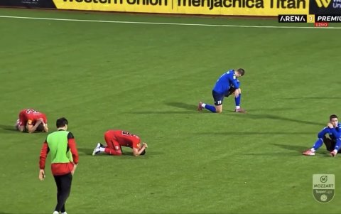 Momento cuando le dijeron a los jugadores que Mladen Zizovic, había fallecido.