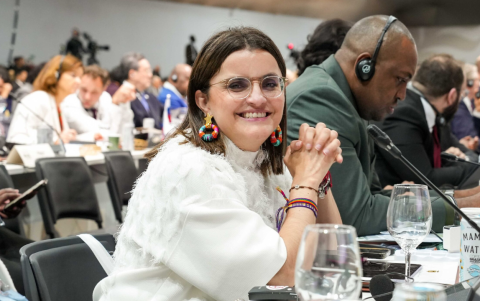 Vicepresidenta del Ecuador impulsa conservación amazónica en reunión con presidente de la COP30.