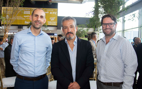 José Ricaurte, Vinicio Leiva y Juan Patricio de la Torre.