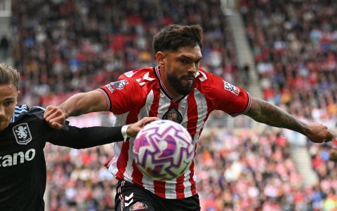 Sunderland busca afianzarse en los primeros puestos de la Premier League.
