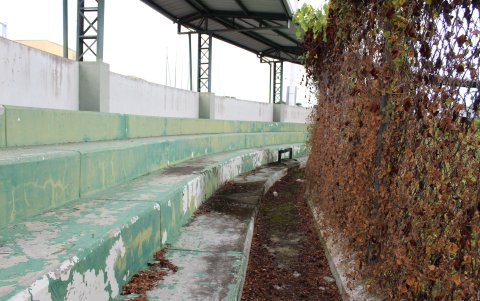 Con una inversión de más de $ 12 millones los espacios en Esmeraldas se pierden en el deterioro.