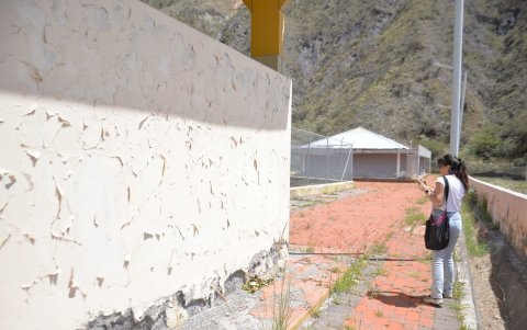 El complejo de 8,1 hectáreas del Valle del Chota casi ni se ocupa y las paredes se ‘descascaran’.