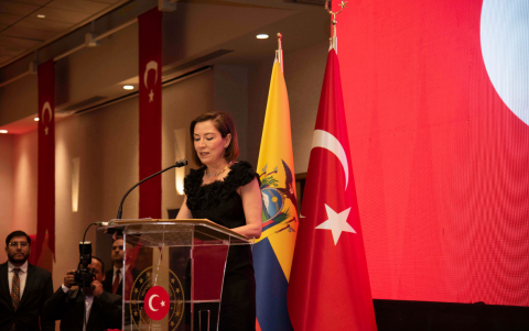 La embajadora Basak Yalçın anunció mayores conexiones logísticas y destacó inversiones privadas.