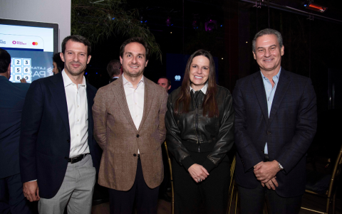 Jorge Hurtado, Fernando Coronel, Andrea Montalvo y Angelo Caputi.