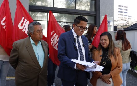 La UNE anunció movilizaciones en Quito y otras provincias como parte de los cierres de campaña por la Consulta Popular 2025.