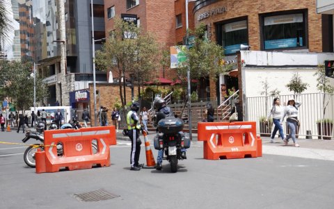 Durante los tres días de concierto de la colombiana Shakira, personal de la AMT cerraron la Republica de El Salvador.