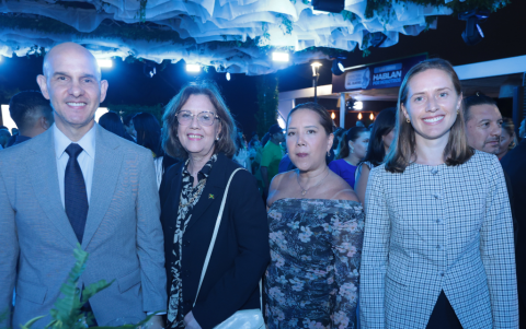 Juan Carlos Díaz Granados, Ana María de Ching, Ana María Ching y Eloïse Cornu.