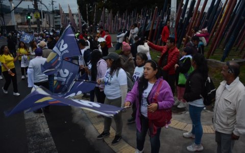 Los simpatizantes de ADN se reunieron en el sector de Solanda, sur de Quito, para promocionar el 'Sí' en la consulta.
