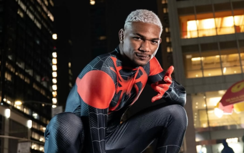 Michael Morales subirá al octágono alrededor de las 23:00 para enfrentar a Sean Brady.