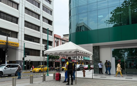 Ni autoridades ni empresas acudieron al llamado. El equipo se ubicó en diversos lugares de la ciudad.