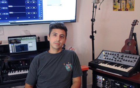 Borja estuvo nominado junto al equipo productor del álbum Al romper la burbuja, de la cantante venezolana Joaquina.