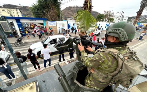 Hay varios detenidos en la Zona 8 por el cometimiento de distintos delitos e infracciones.