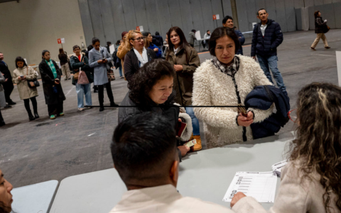 Las elecciones también se realizaron en países del exterior donde hay ecuatorianos.