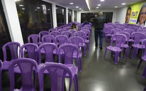 Los simpatizantes de ADN abandonaron la sede del movimiento en Quito, luego de conocerse que el