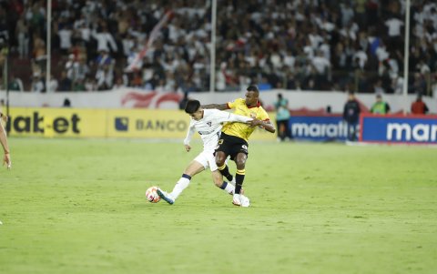 Barcelona SC y LDU buscan la clasificación a la Copa Libertadores 2026 como Ecuador 2 que da fase de grupos.