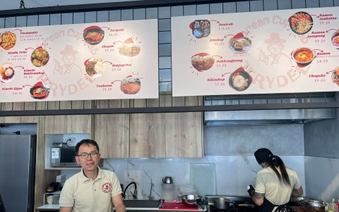 Oh Taejong vive hace 24 años en Ecuador y emprendió con restaurantes hace una década.