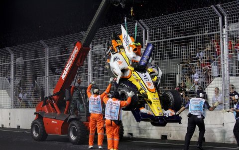 Nelson Piquet Jr, de la escudería Renault, y su polémico accidente en el Gran Premio de Singapur de 2008.