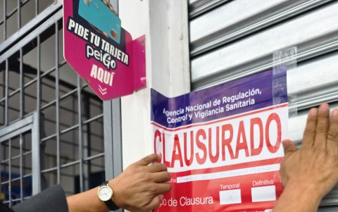Dos farmacias clausurados por incumplimientos a la normativa sanitaria.