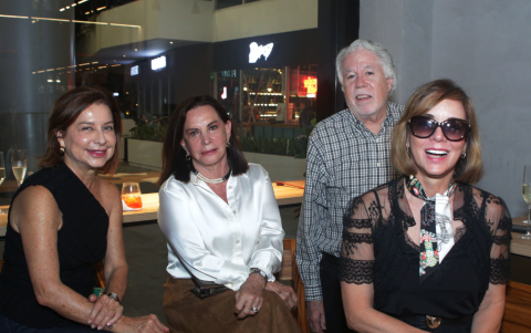 Silvia Núñez, Tina Zunino, Julio Guzmán e Inés Paulson.