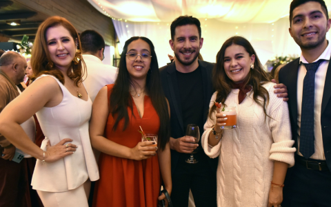 Gabriela Aristizábal, Mishel Narváez, Baldemar Pérez, Jéssica Salinas y Alexander Alvarado.