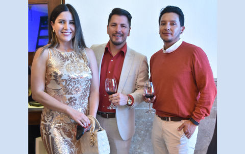 Johanna Peñaherrera, Andrés Pico y Alan Flores.