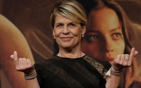 Linda Hamilton, reconocida mundialmente por su papel como Sarah Connor en Terminator, será la doctora Kay en esta temporada.