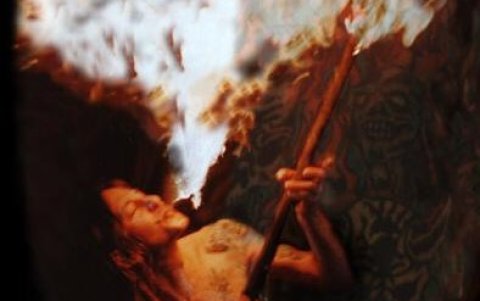 Osvaldo Civile fue el histórico guitarrista de V8 y Horcas. Aparece en la tapa del disco ‘Vence’, de 1997.