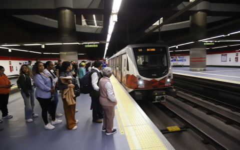 El Metro de Quito registra a diario más de 170.000 viajes.