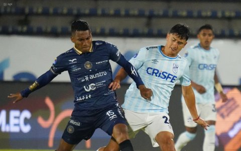 Universidad Católica se impuso 4-1 a Cuenca Jrs. en la semifinal de ida de la Copa Ecuador del 2025.