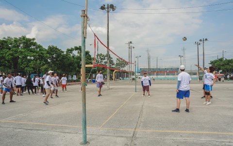 En el complejo, los moradores practican distintas disciplinas.