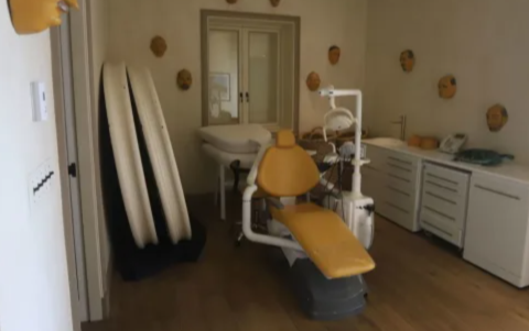 Una de las habitaciones de la isla de Jeffrey Epstein.